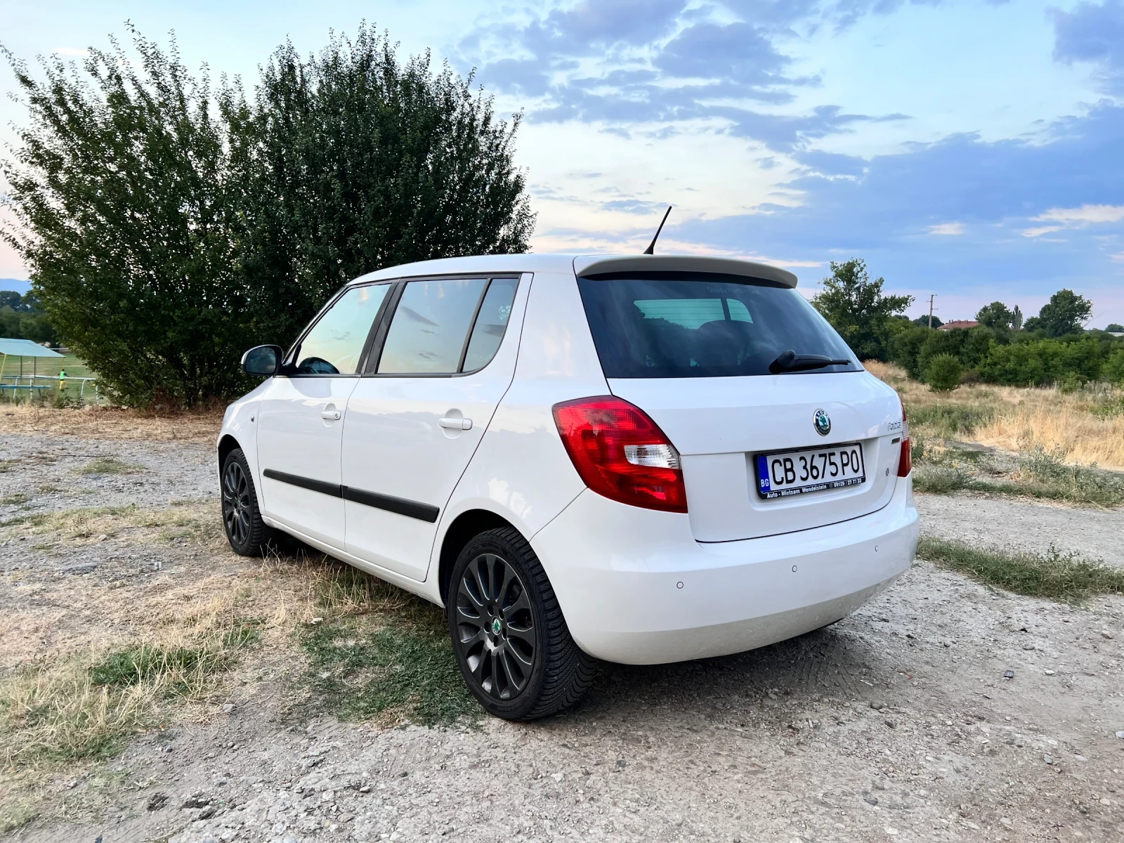 Skoda Fabia 1.6TDI ЛИЗИНГ, снимка 1
