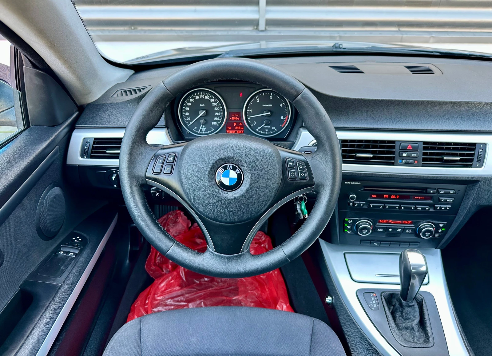 BMW 325 3.0 D * АВТОМАТ*  - изображение 10