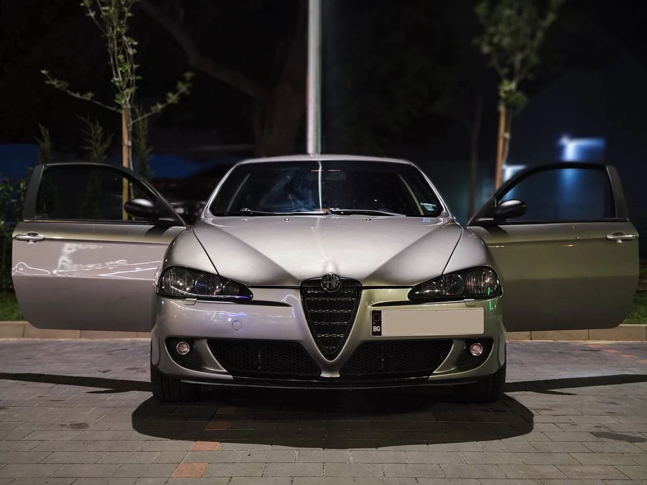 Alfa Romeo 147 1.9 JTDm - изображение 2
