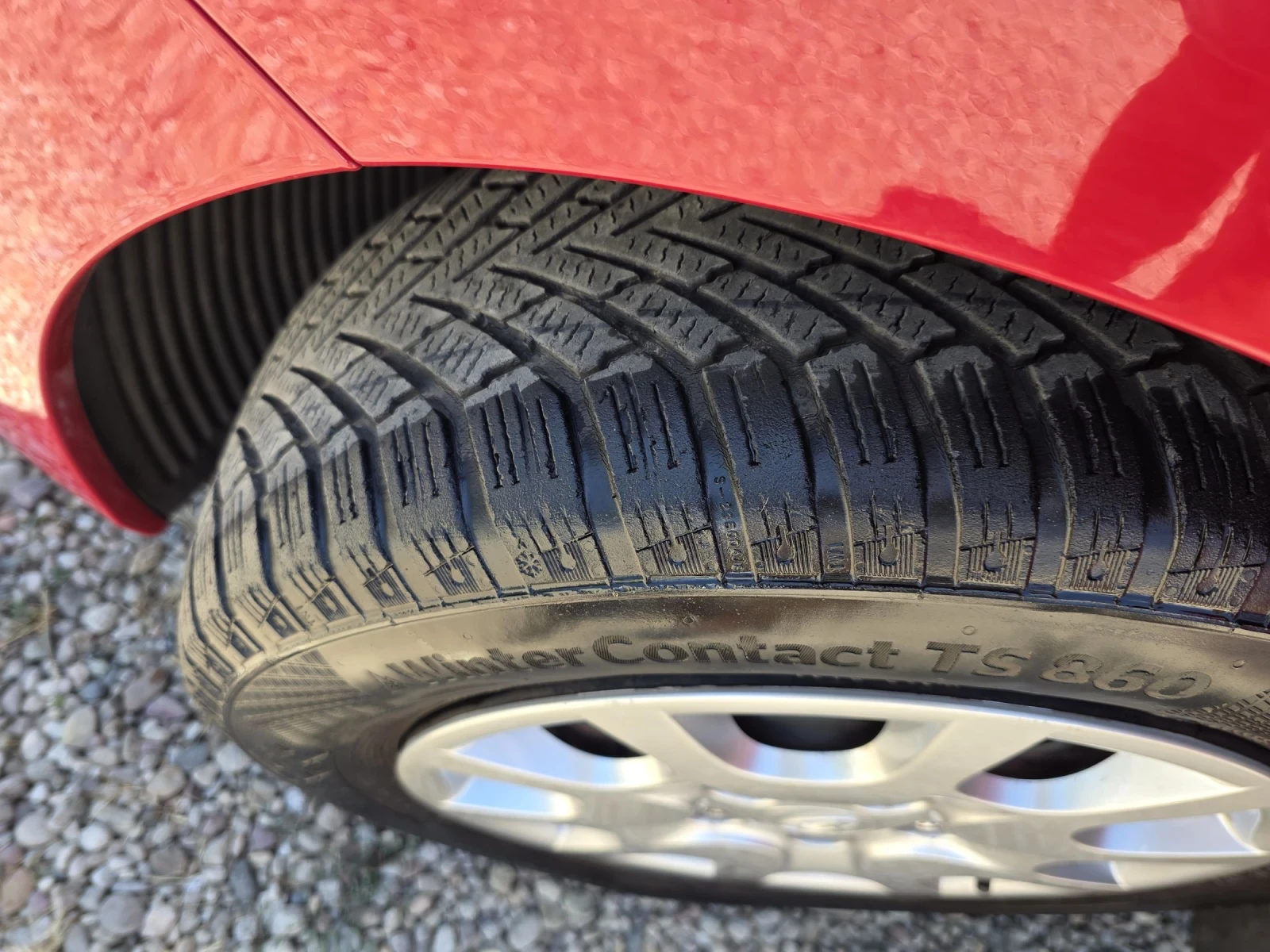 Hyundai I30 1.4 i EURO 5 - изображение 8