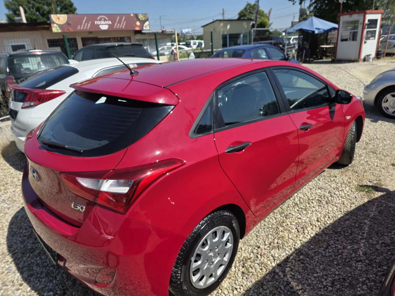 Hyundai I30 1.4 i EURO 5 - изображение 4