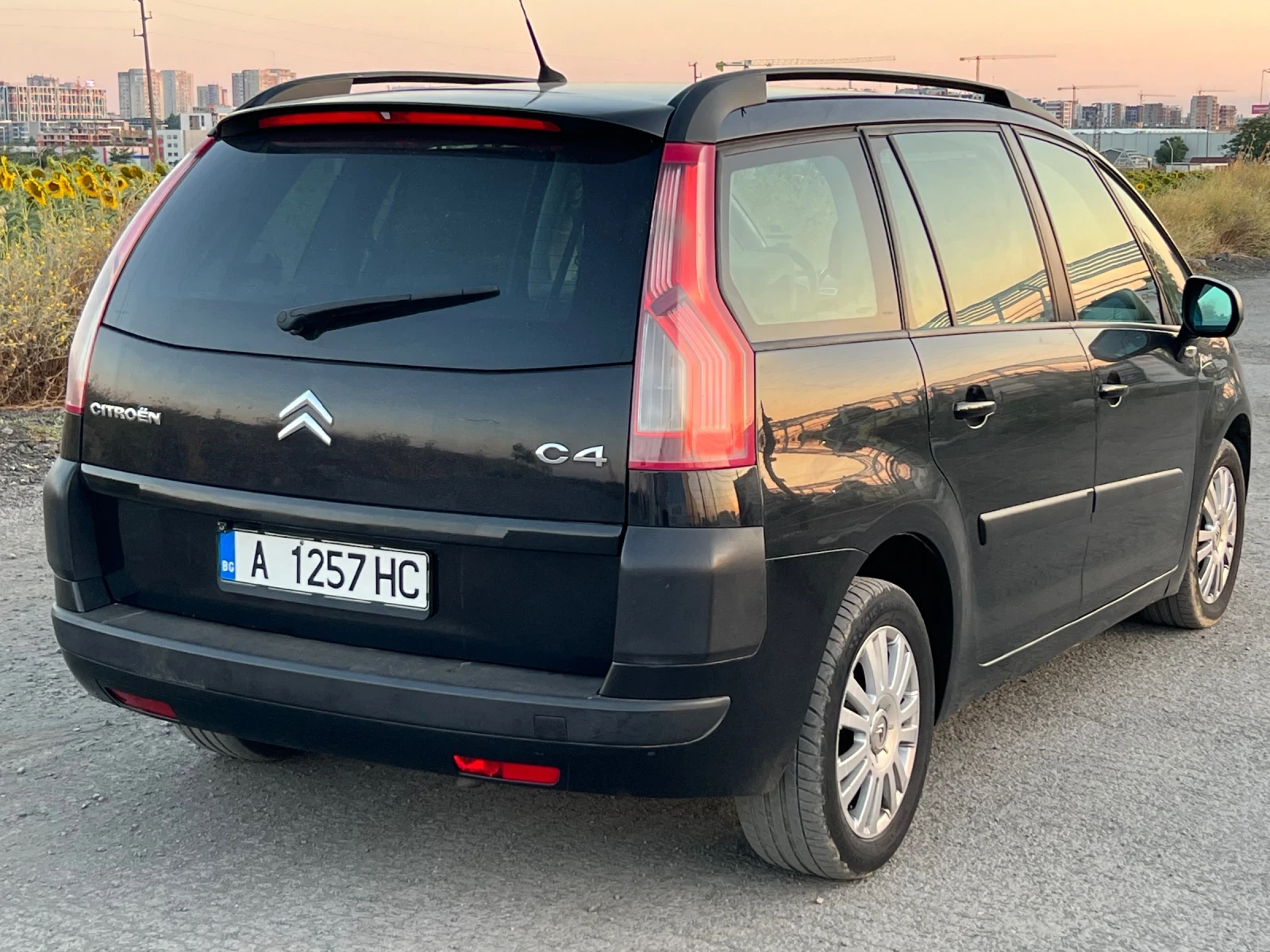 Citroen Grand C4 Picasso 2.0 Газ Бензин Автомат - изображение 6