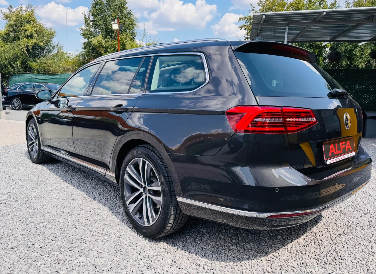 VW Passat 1.5TSI/DIGITAL/LAZER/360 КАМ/ПАНО+ ОБДУХ+ ПОДГРЕВ/ - изображение 6