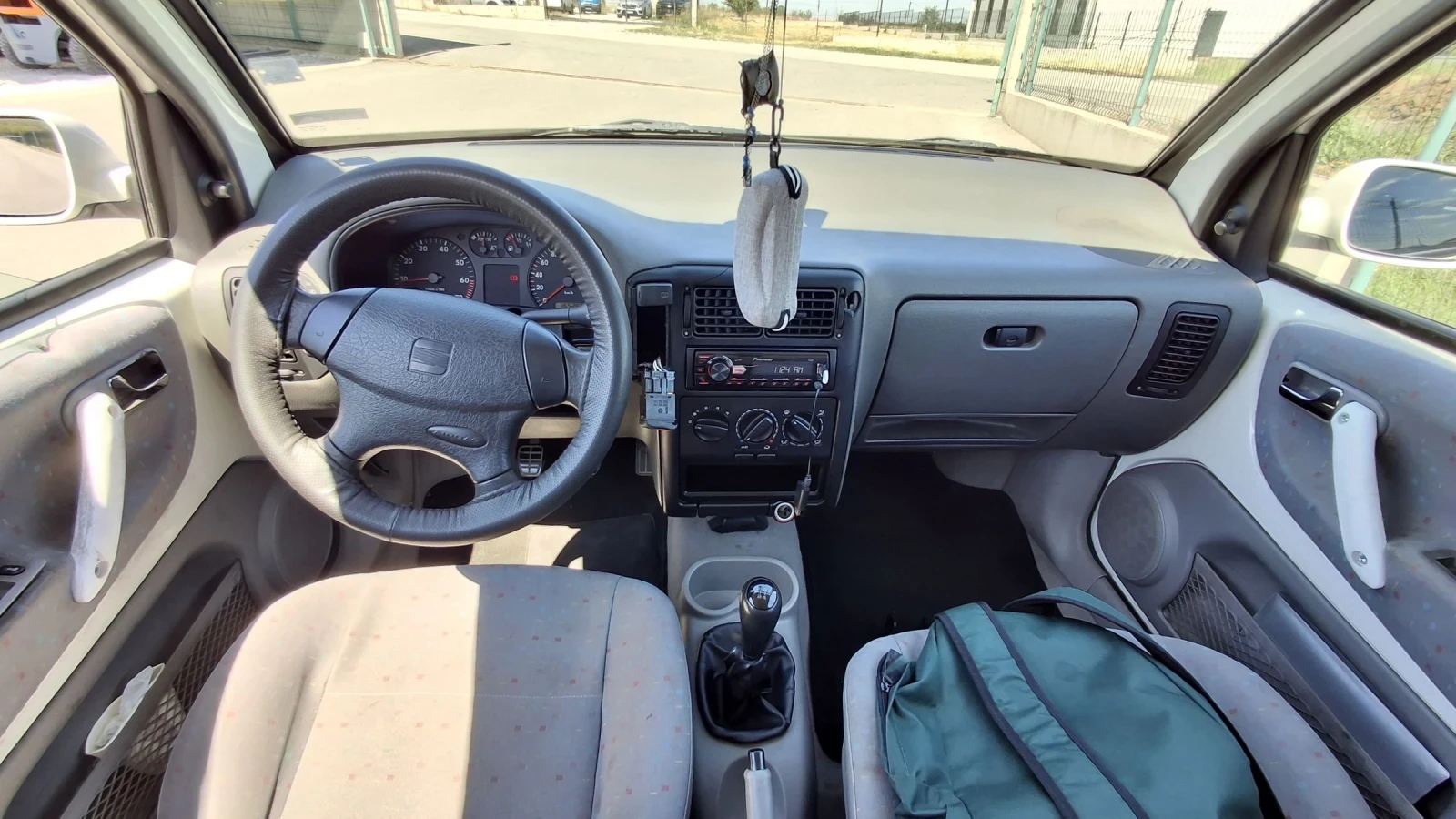 Seat Arosa 1.0 - изображение 7
