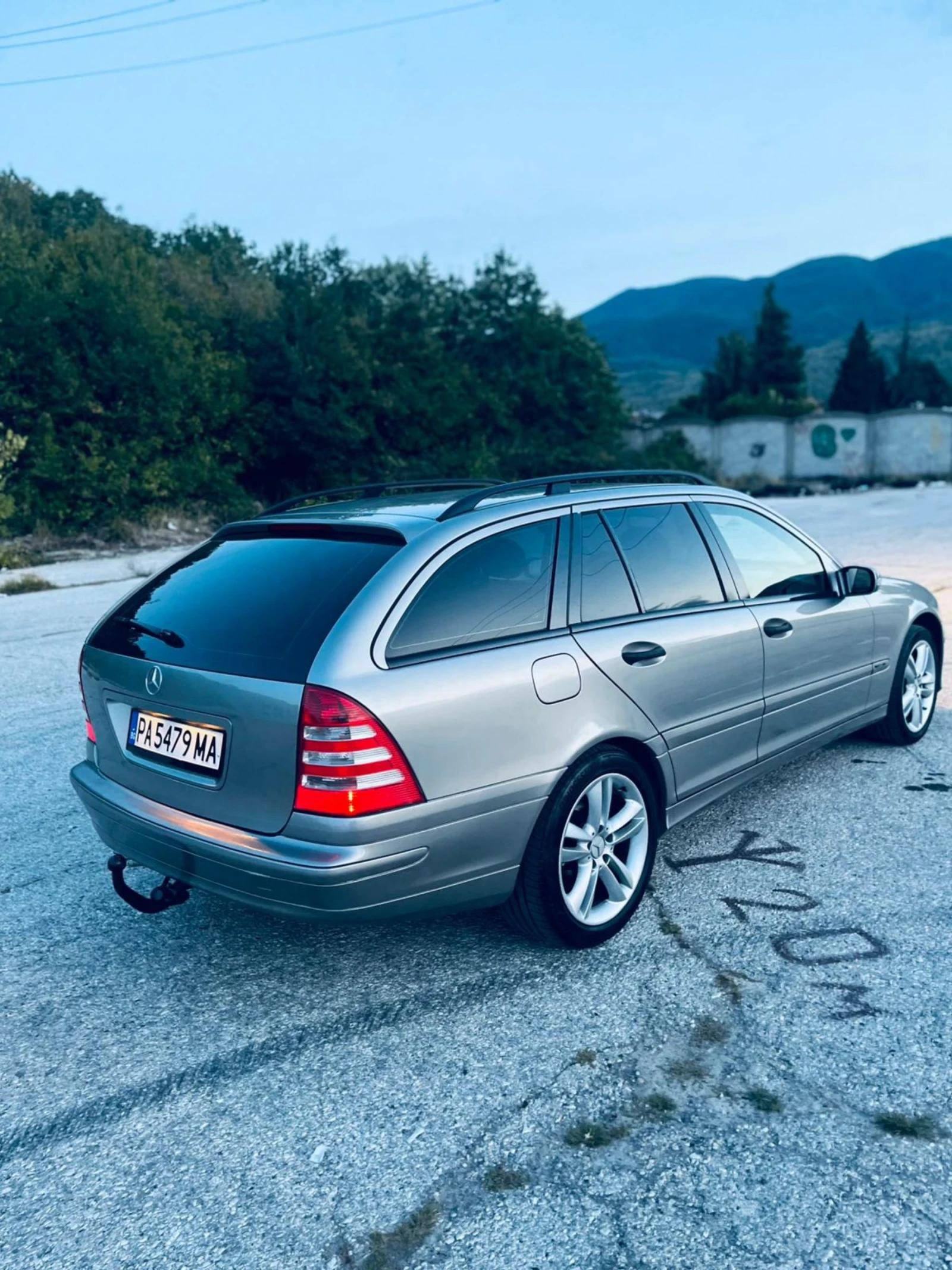 Mercedes-Benz C 180  - изображение 9