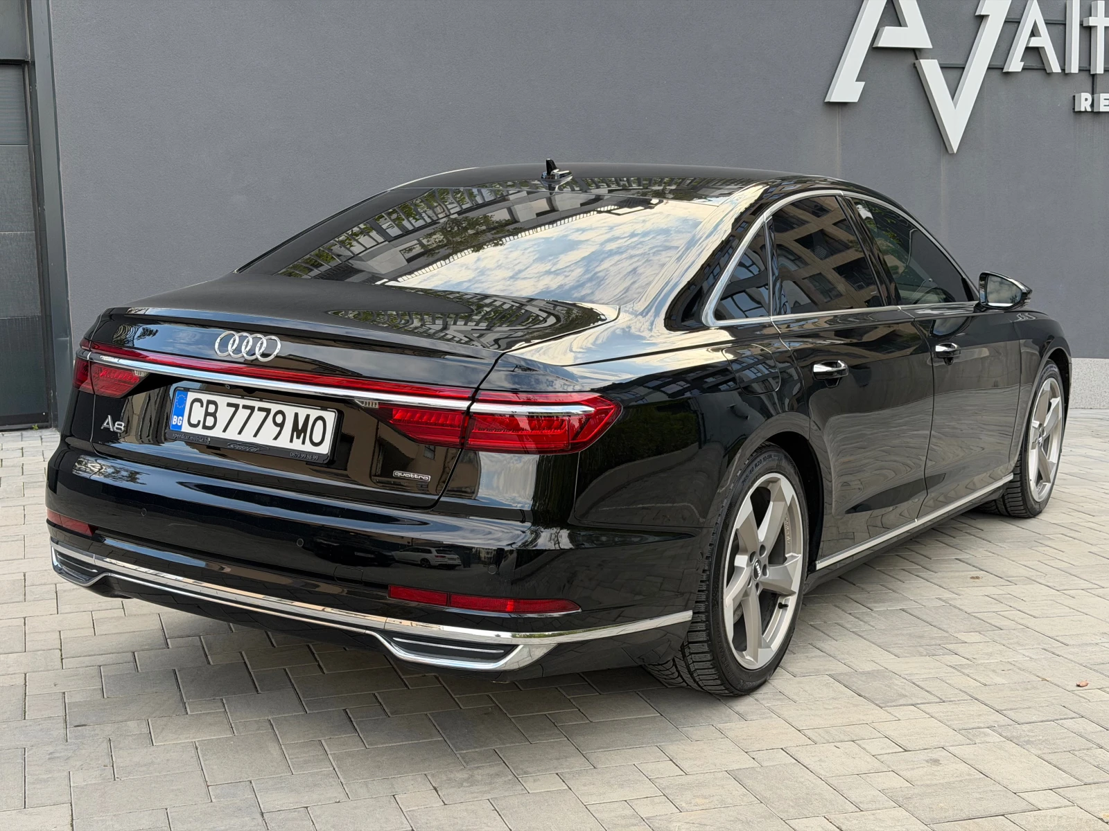 Audi A8 55 TFSI/DISTR/NAVI\BANG & OLUFSEN\TV\360\FULL !!! - изображение 4