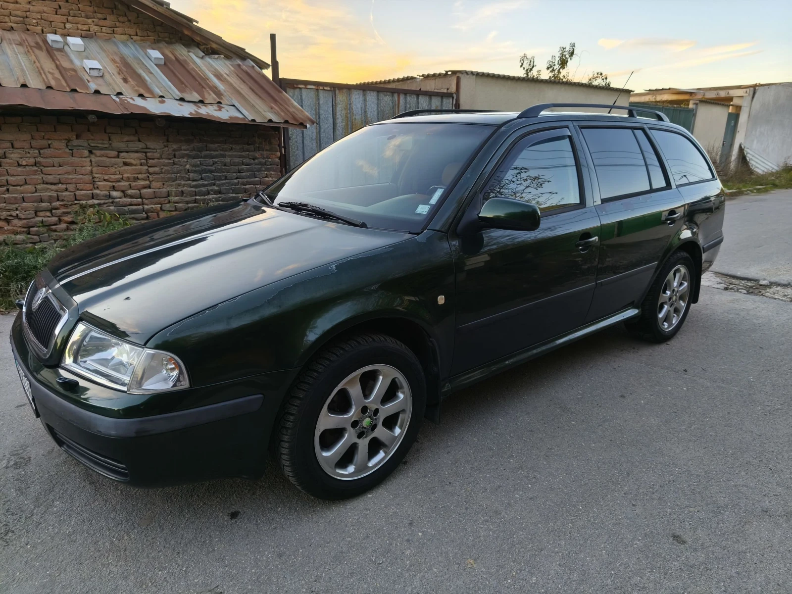 Skoda Octavia Laurin & klement - изображение 3