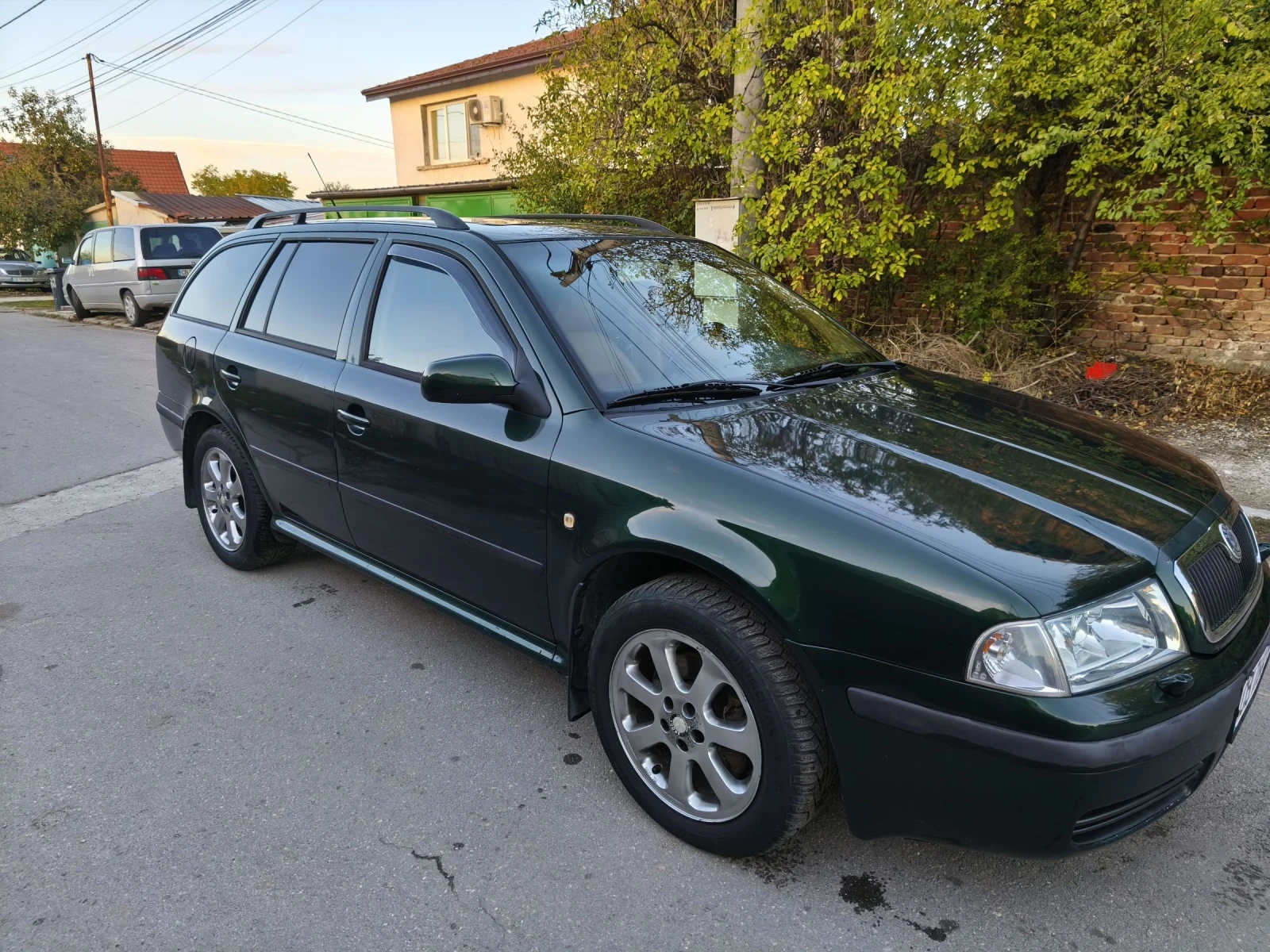 Skoda Octavia Laurin & klement - изображение 4