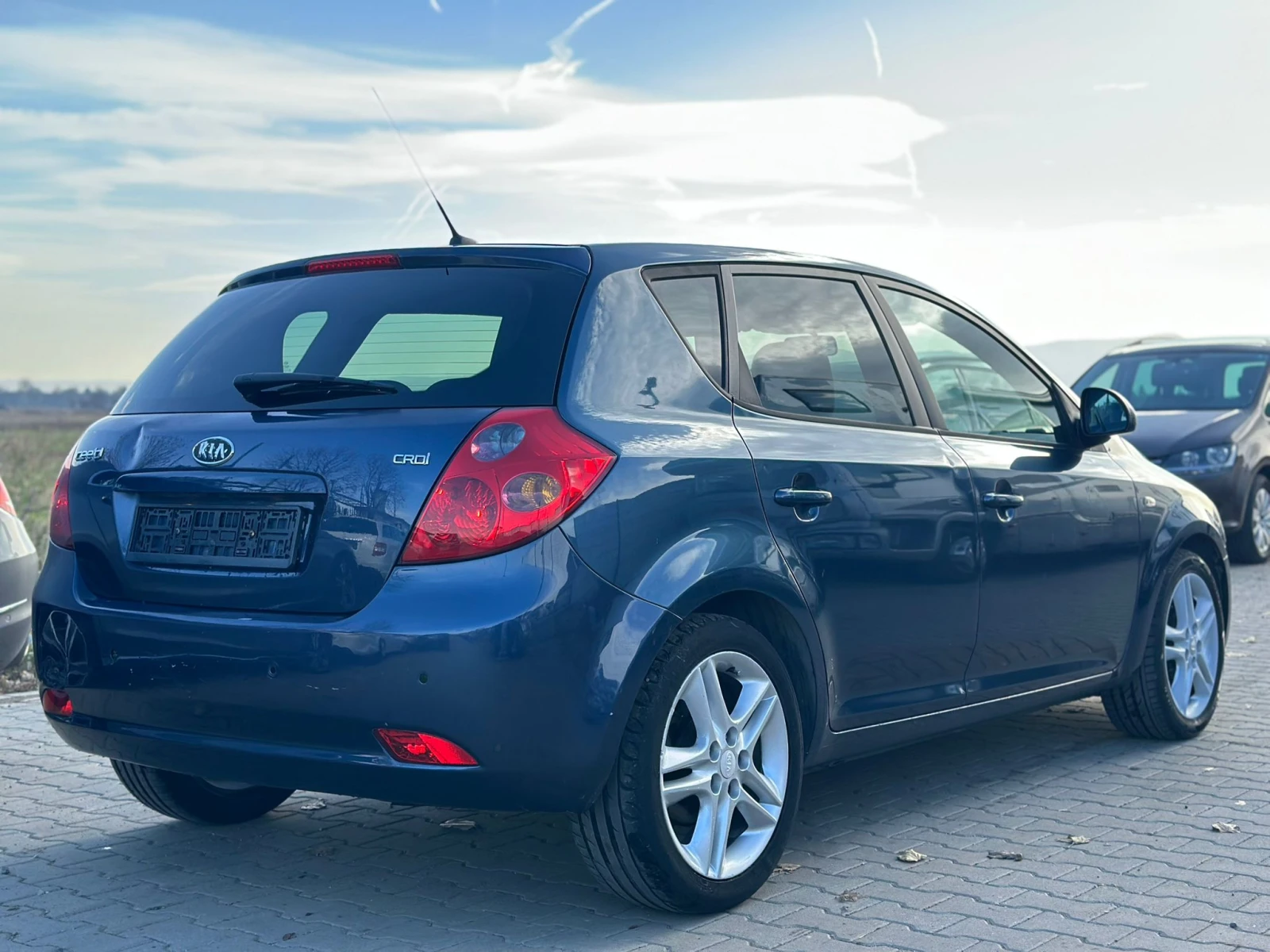 Kia Ceed / 1.6D / 115 HP /  - изображение 5