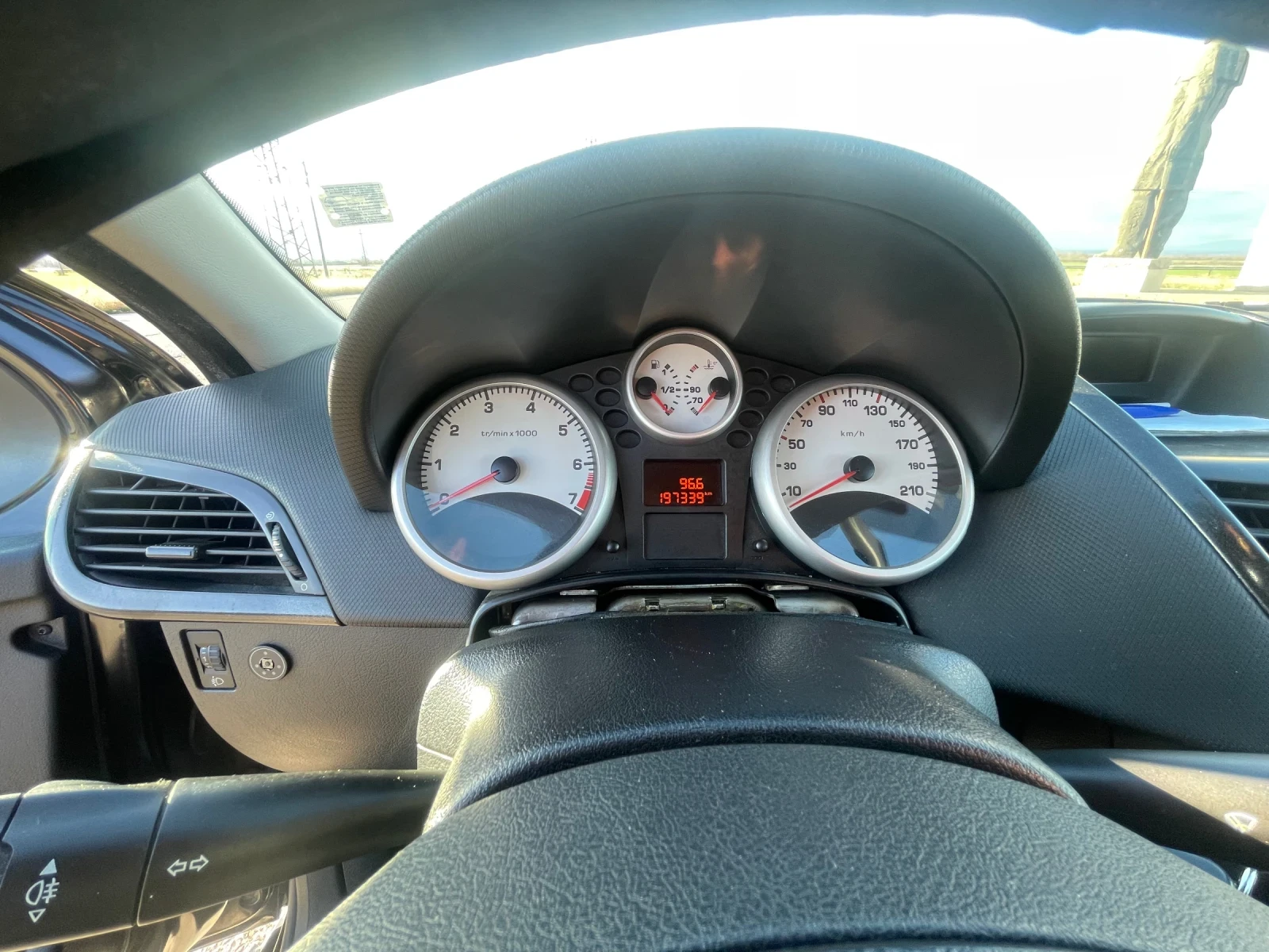 Peugeot 207 1.4i / 75 кс. - 8 клапана / LPG BRC - изображение 7