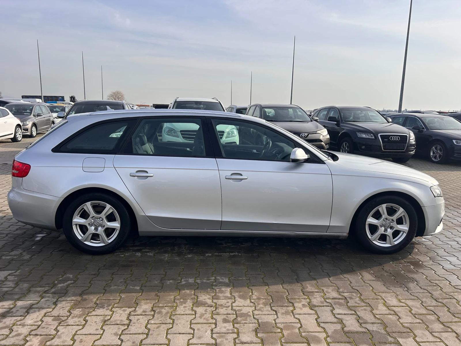 Audi A4 2.0TDI S-LINE QUATTRO NAVI/KOJA EURO 5 - изображение 5