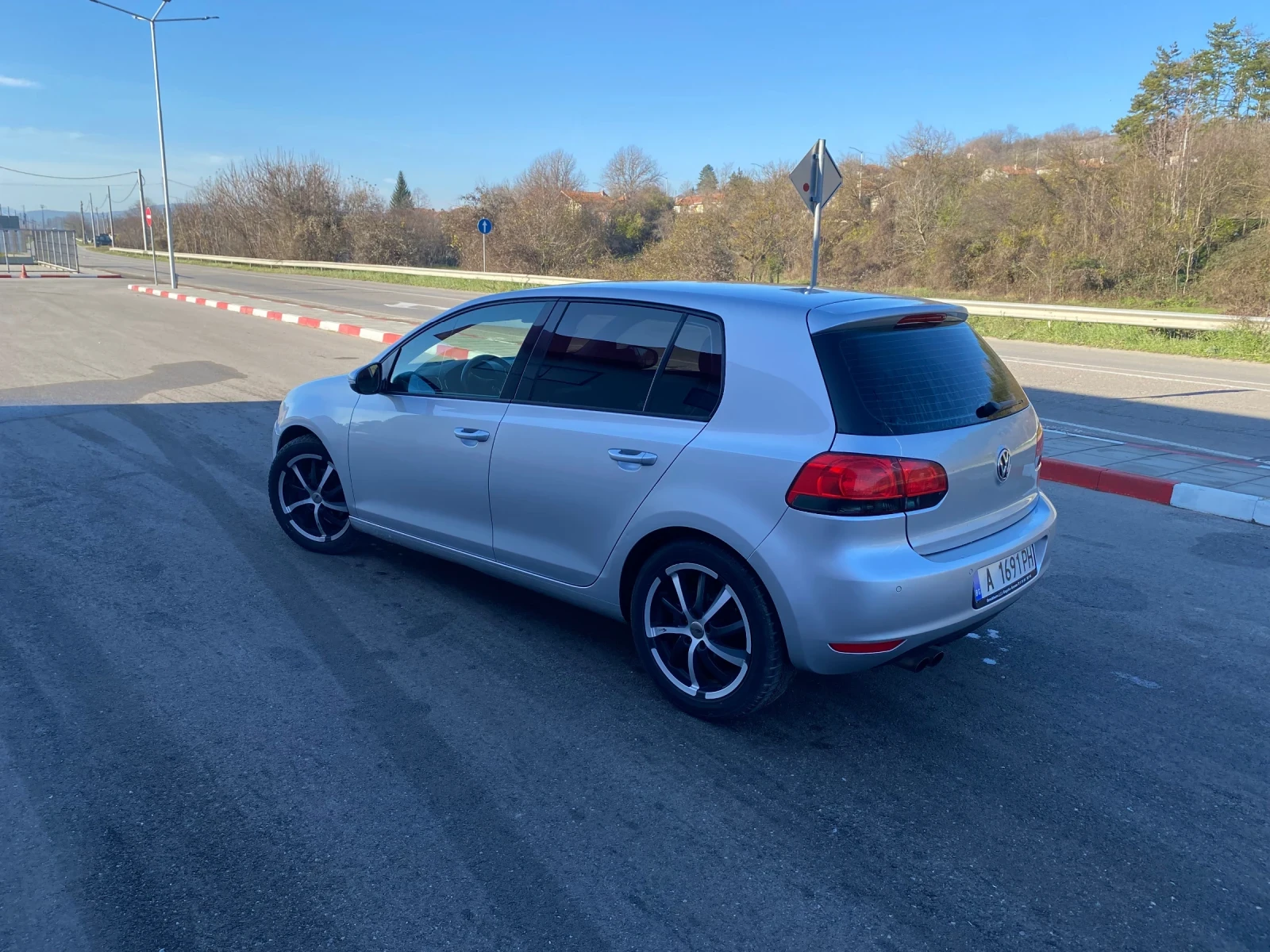 VW Golf 2.0-110�� | Mobile.bg � ����������� 3