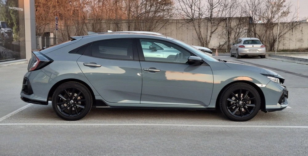Honda Civic 1.5 i-VTEC Turbo Sport Plus AT - изображение 5