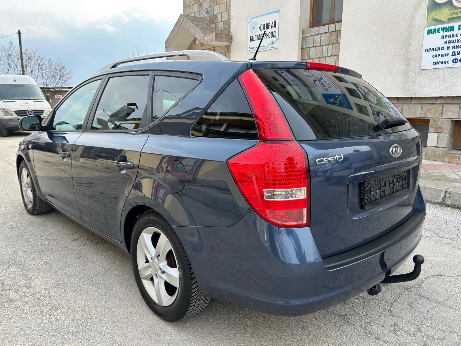 Kia Ceed 1.4i 109k.c. FACE, снимка 6 - Автомобили и джипове - 53727108