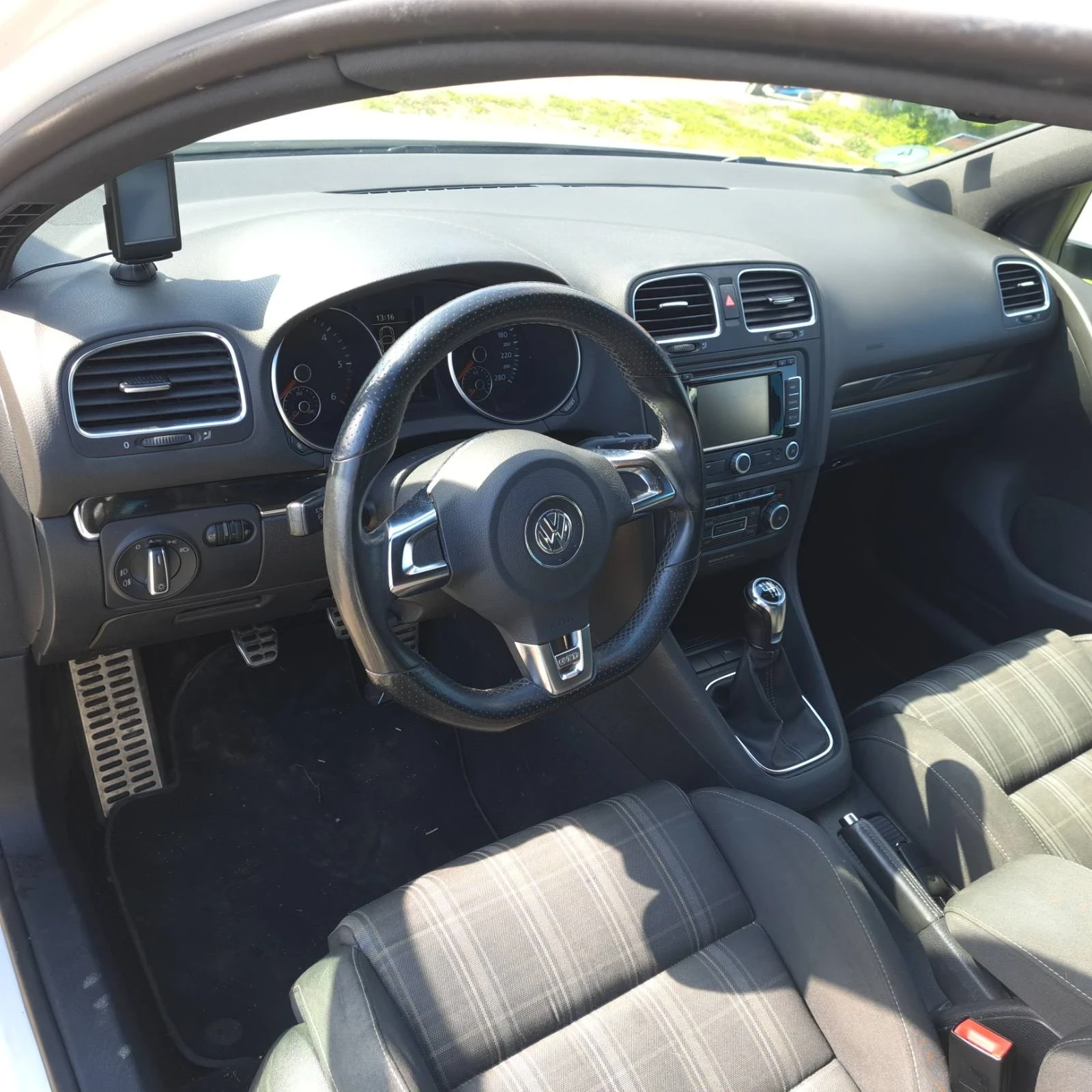VW Golf GTD, снимка 8 - Автомобили и джипове - 53872835