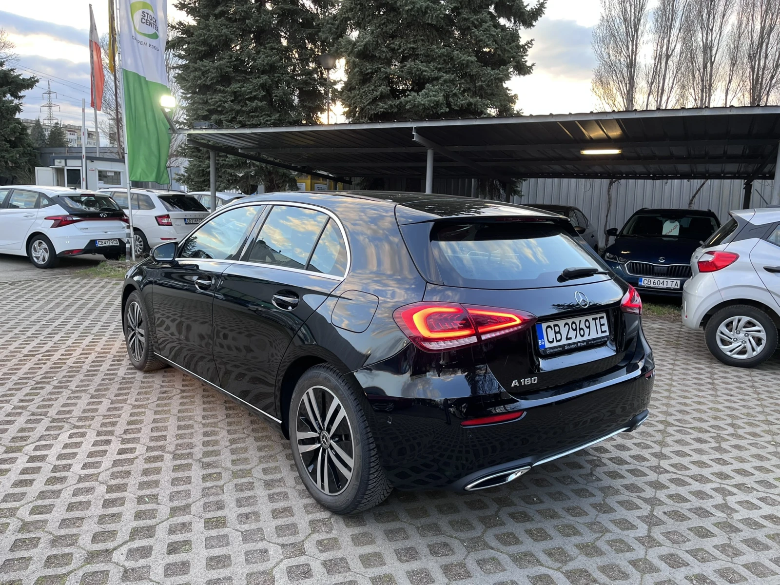 Mercedes-Benz A 180 Automatic 136 к.с., снимка 6 - Автомобили и джипове - 53989450