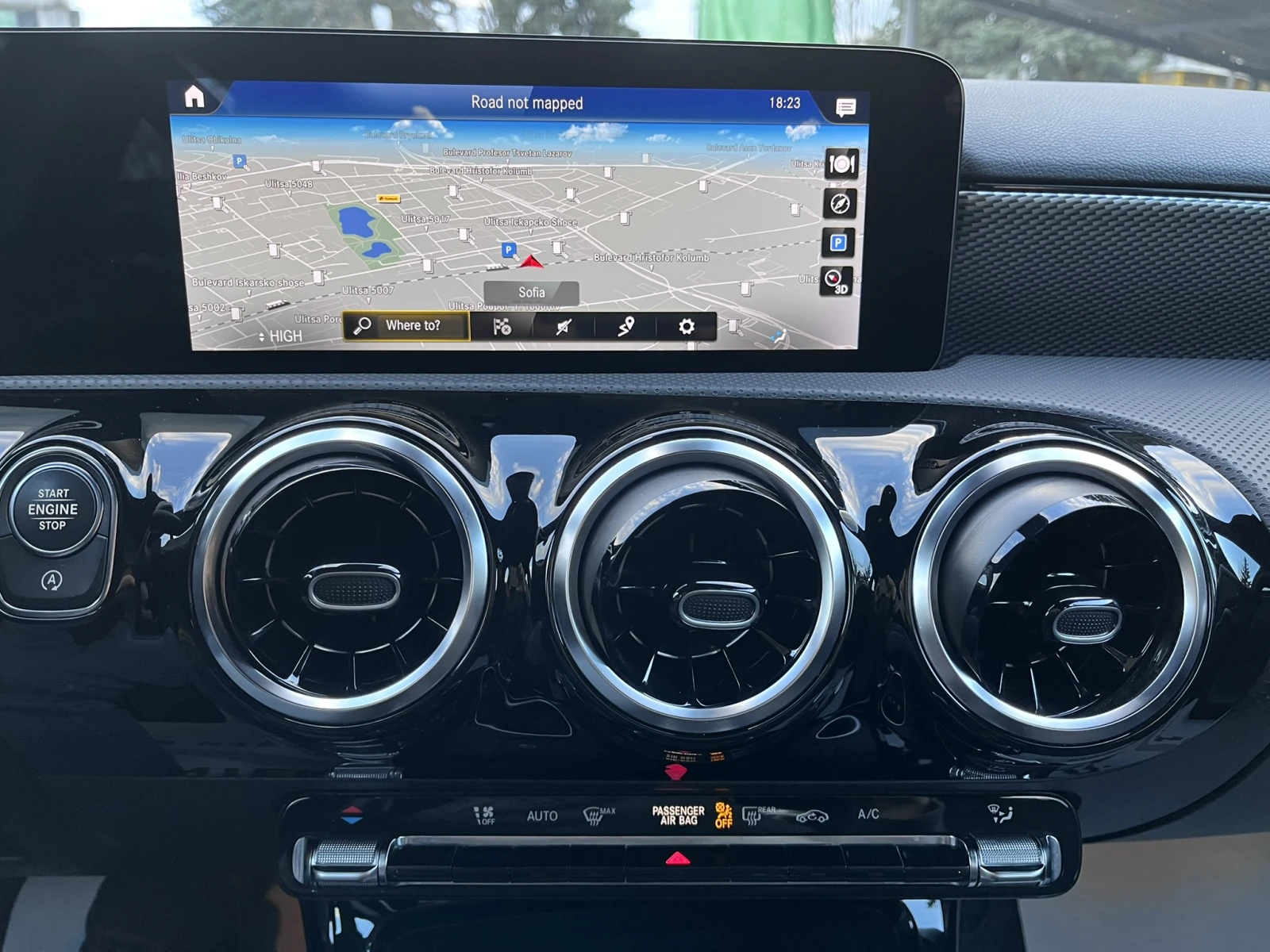 Mercedes-Benz A 180 Automatic 136 к.с., снимка 12 - Автомобили и джипове - 53989450