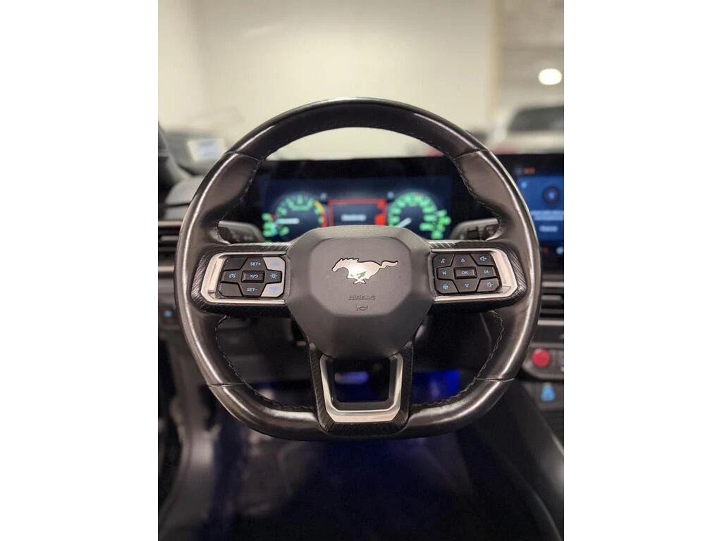 Ford Mustang * * CARFAX * * АВТО КРЕДИТ * * , снимка 7 - Автомобили и джипове - 53991016