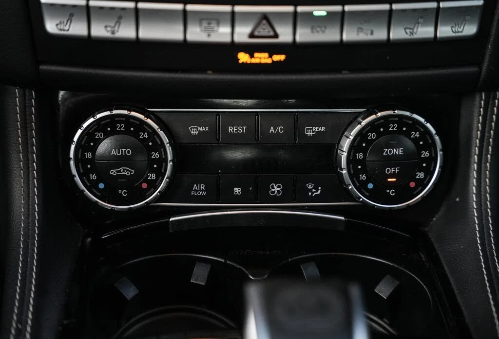 Mercedes-Benz CLS 63 AMG АвтоКредит* (ЦЕНА ДО БГ), снимка 15 - Автомобили и джипове - 54197281