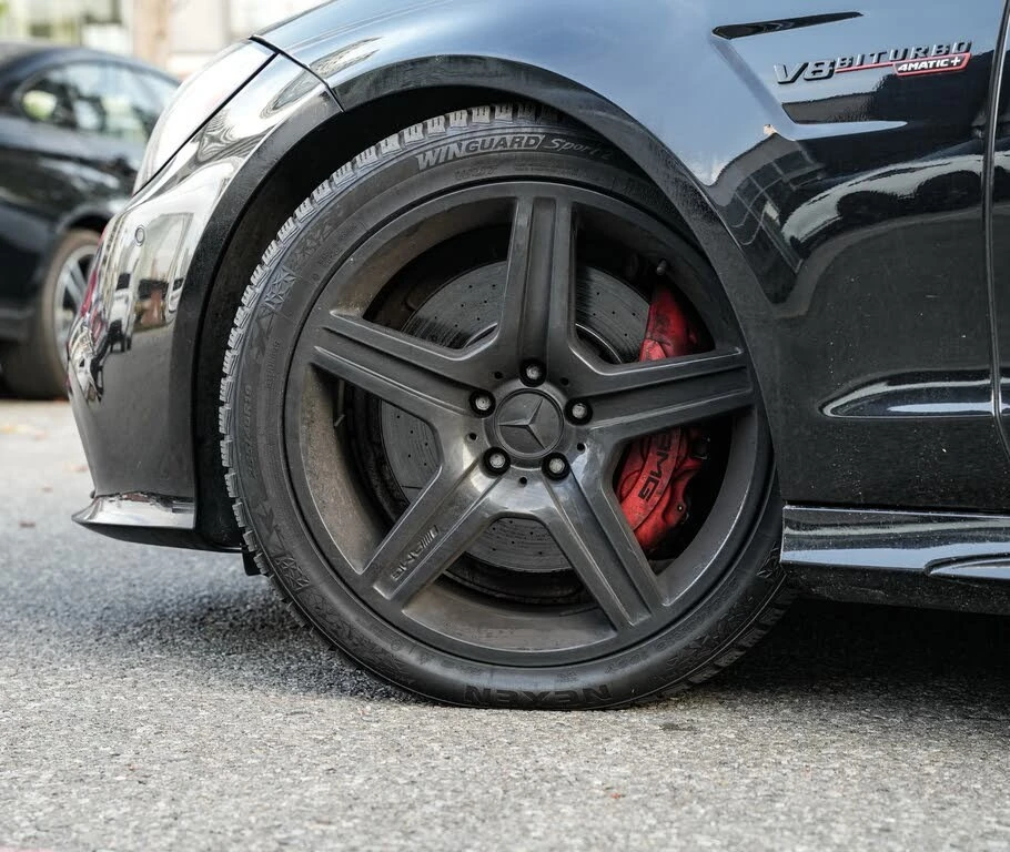 Mercedes-Benz CLS 63 AMG АвтоКредит* (ЦЕНА ДО БГ), снимка 6 - Автомобили и джипове - 54197281