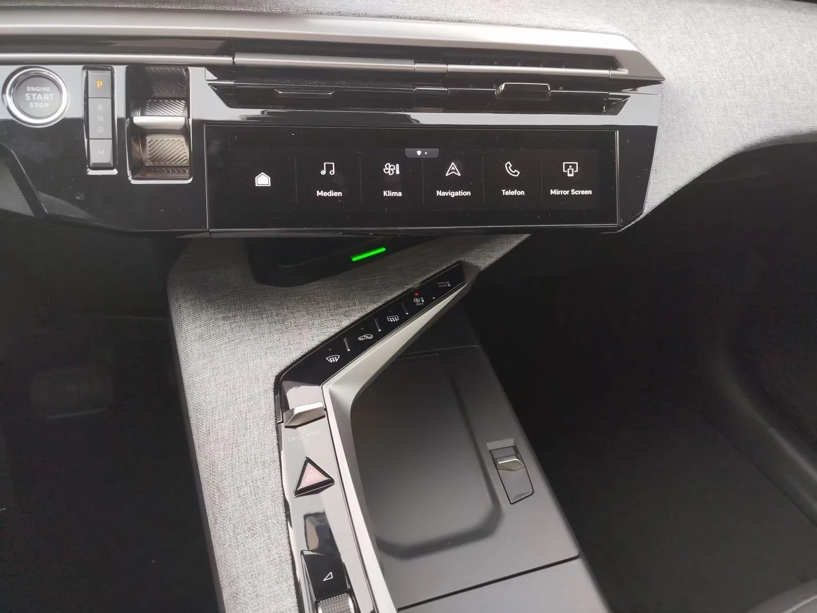 Peugeot 3008 ALLURE/136HP/LED/360/NAVI/DIGITAL/341z | Mobile.bg � ����������� 14