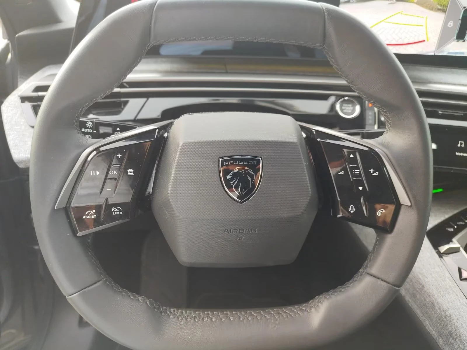 Peugeot 3008 ALLURE/136HP/LED/360/NAVI/DIGITAL/341z | Mobile.bg � ����������� 7