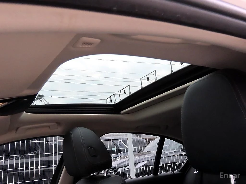 BMW 330 E* HYBRID* M* SPORT* 360КАМЕРА* LANE* ASSIST* , снимка 15 - Автомобили и джипове - 54645002