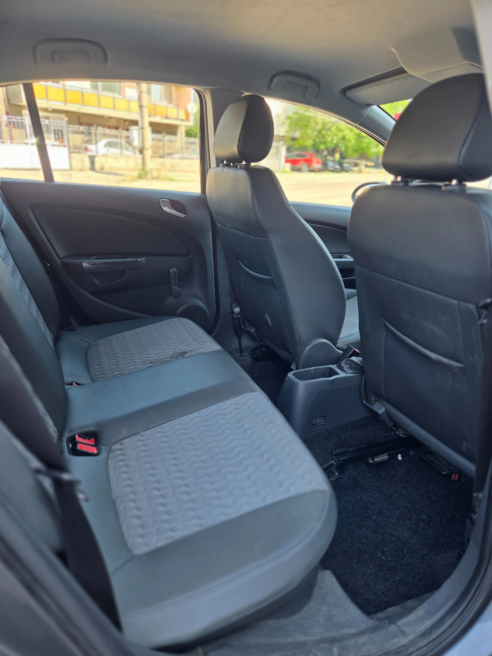 Opel Corsa 1.3CDTi 6ск. 95к.с. Кожа* Автопилот* Навигация* , снимка 6 - Автомобили и джипове - 54985848