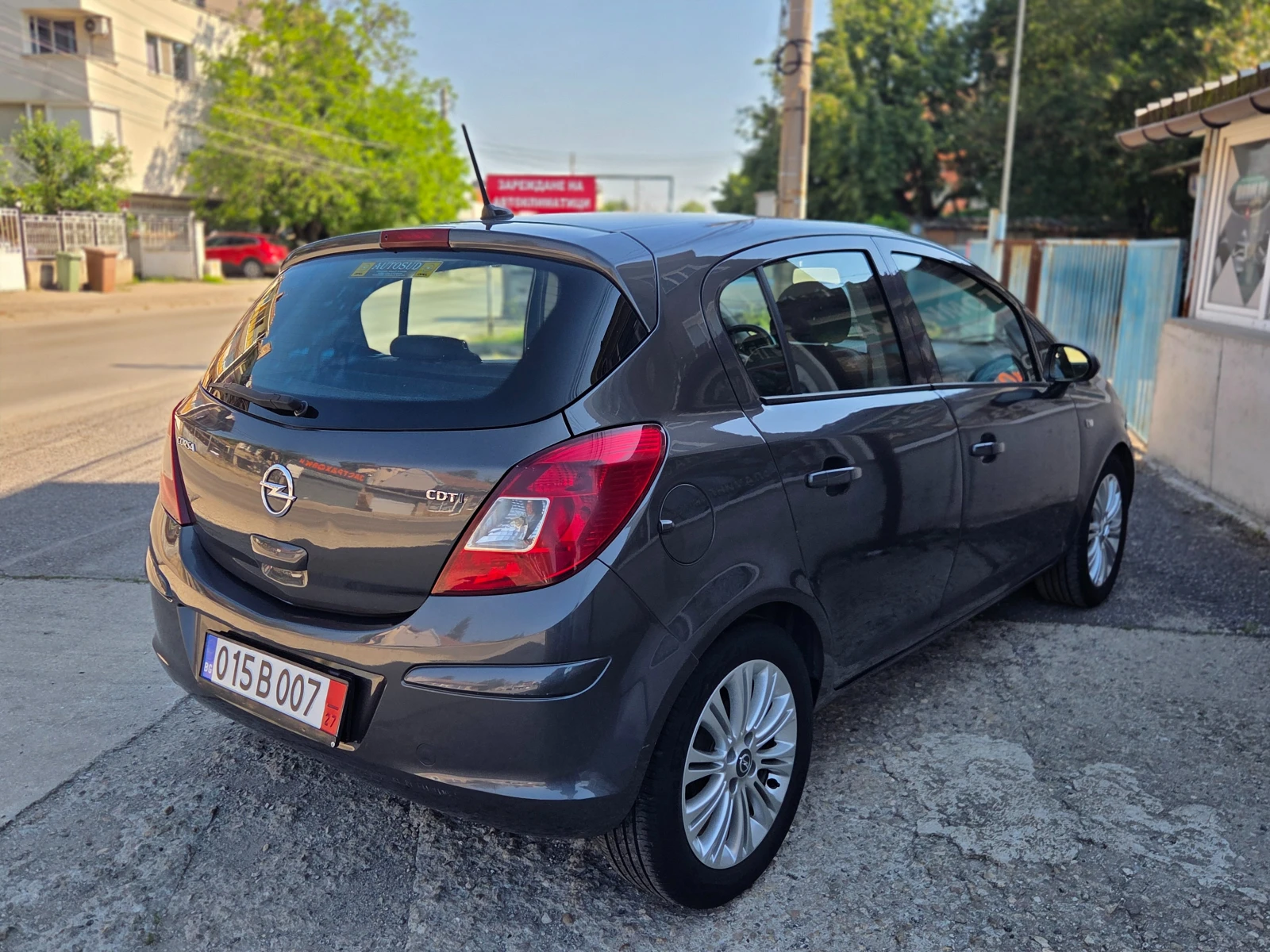Opel Corsa 1.3CDTi 6ск. 95к.с. Кожа* Автопилот* Навигация* , снимка 3 - Автомобили и джипове - 54985848