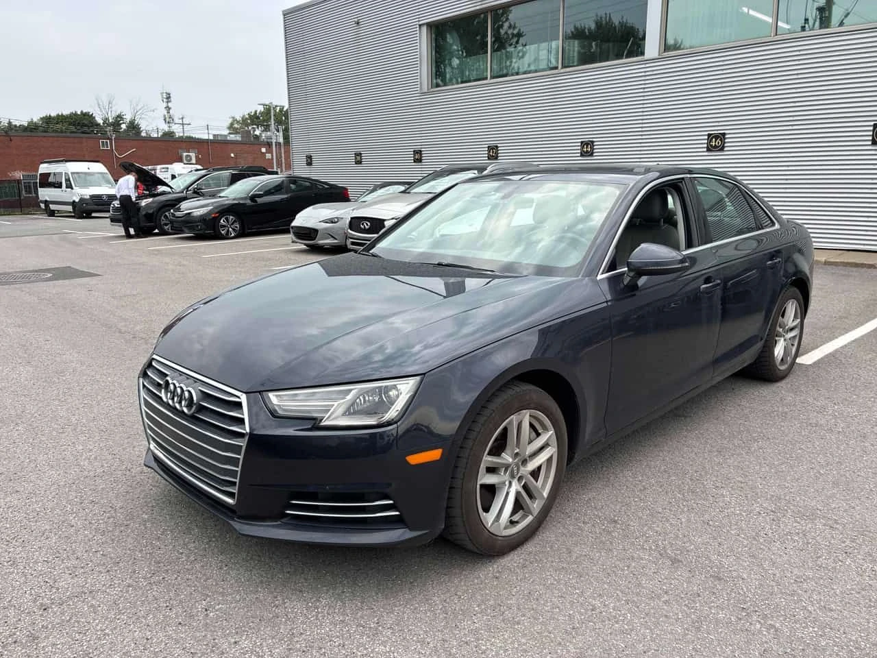 Audi A4 * Komfort * CARFAX * ЦЕНА ДО БГ