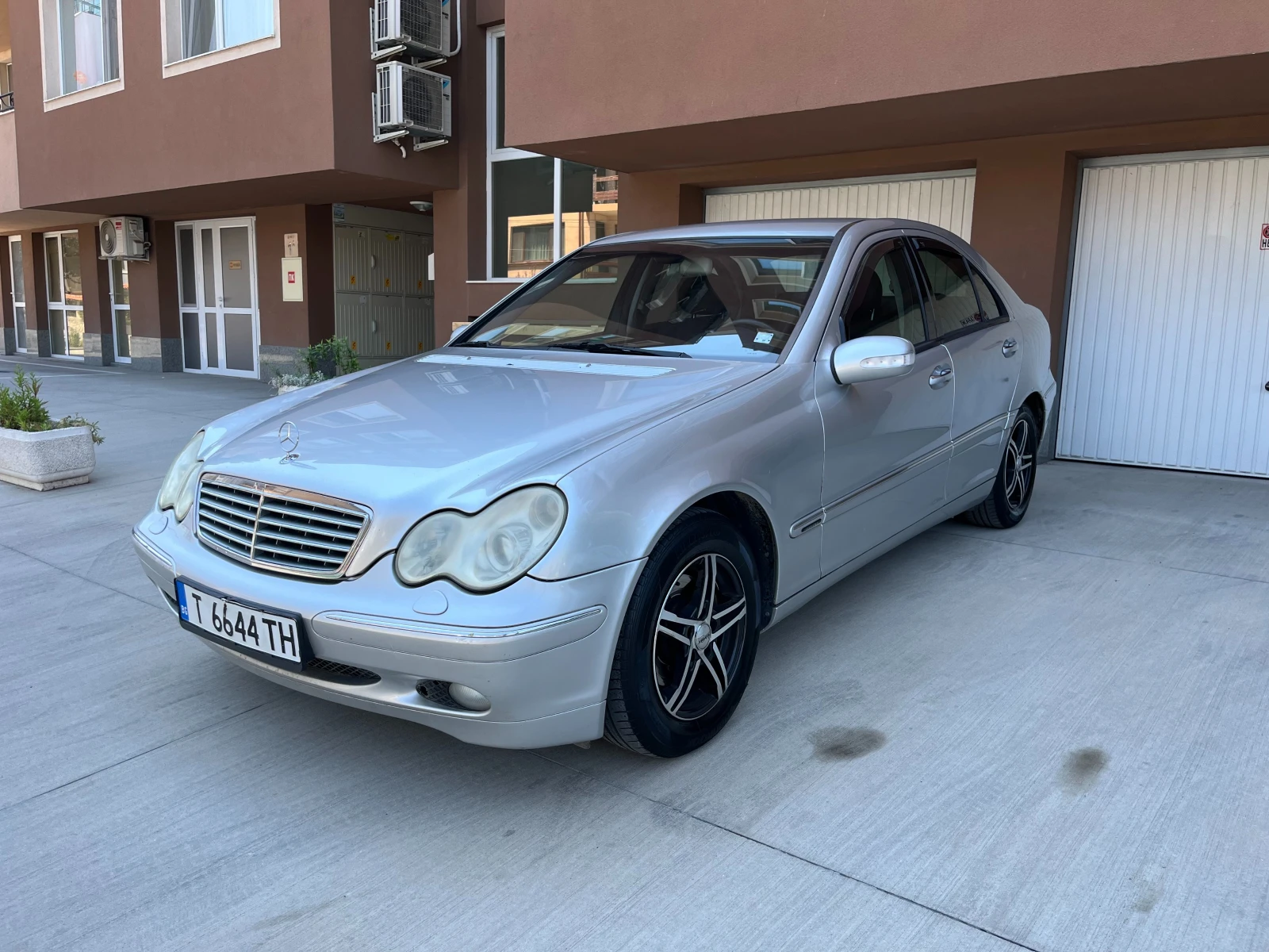Mercedes-Benz C 200