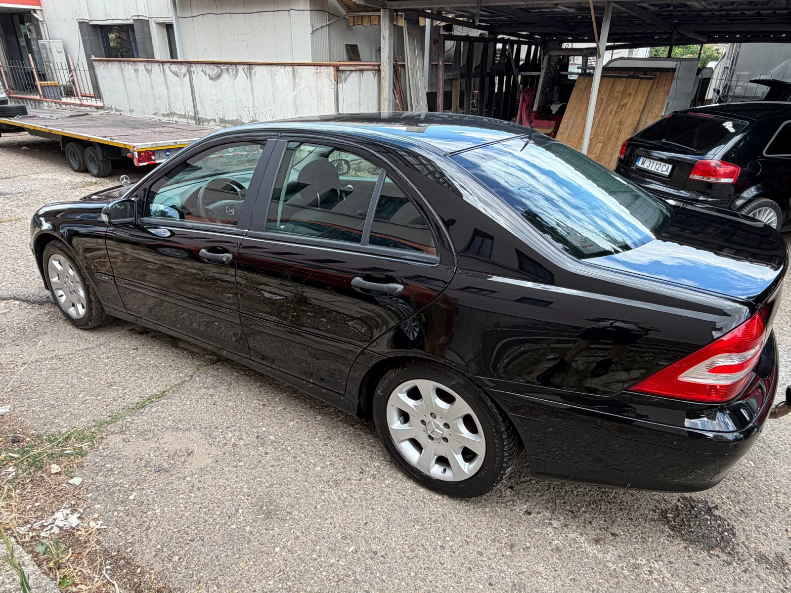 Mercedes-Benz C 220 C200 cdi, снимка 3 - Автомобили и джипове - 55678720