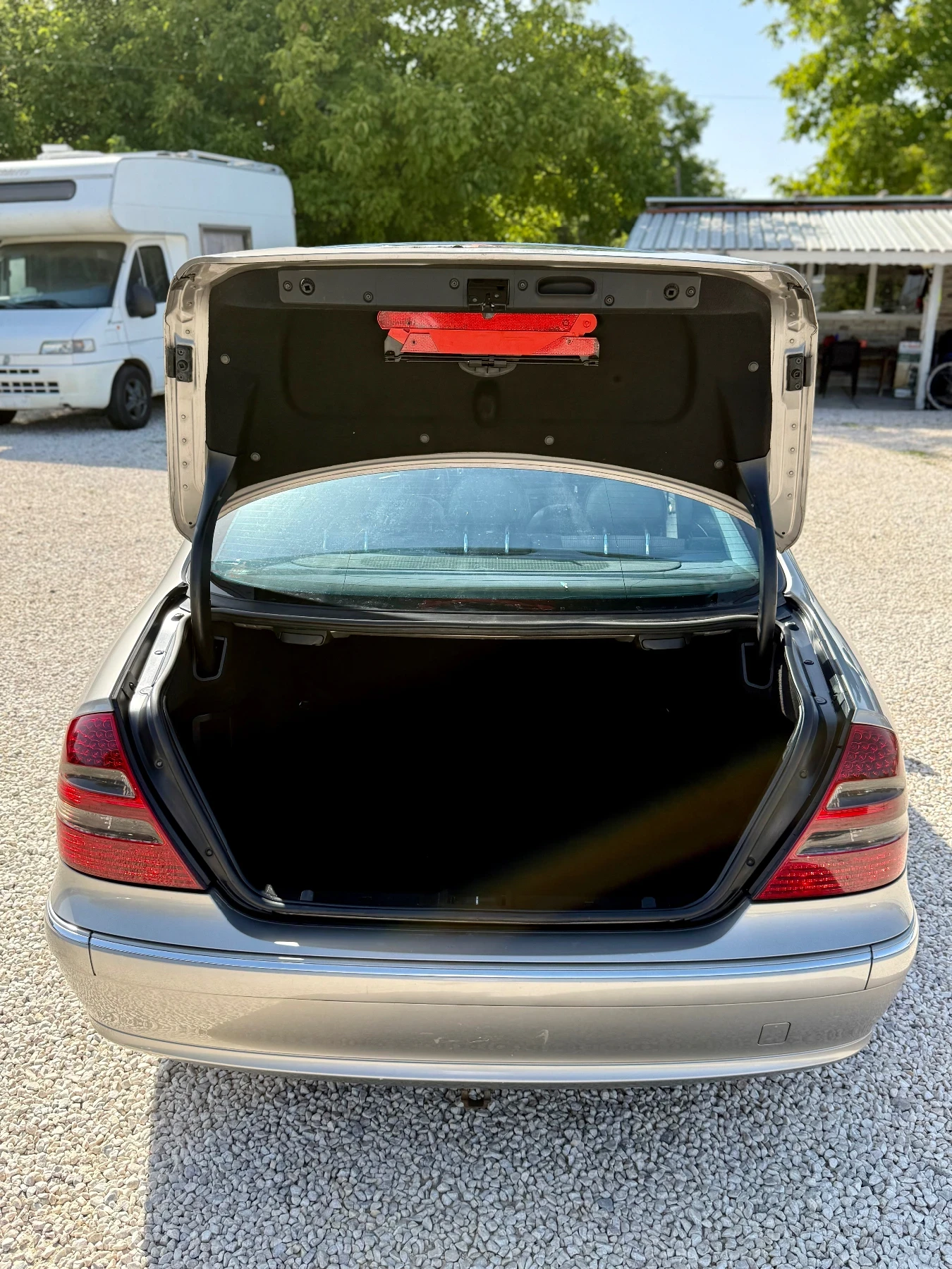 Mercedes-Benz E 320 Mercedes-benz 320cdi 204hp, снимка 13 - Автомобили и джипове - 55887161