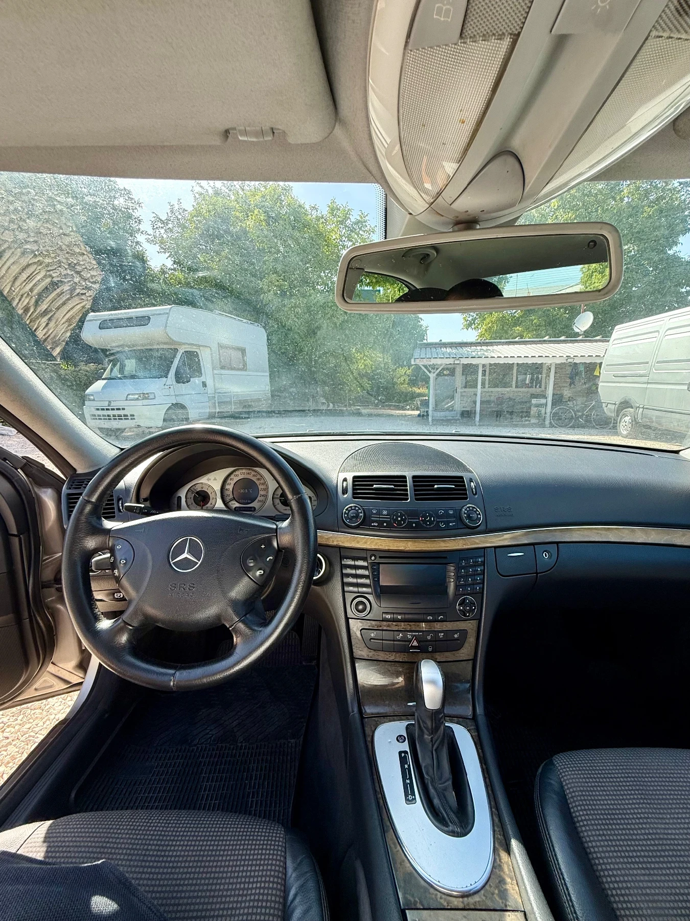 Mercedes-Benz E 320 Mercedes-benz 320cdi 204hp, снимка 9 - Автомобили и джипове - 55887161