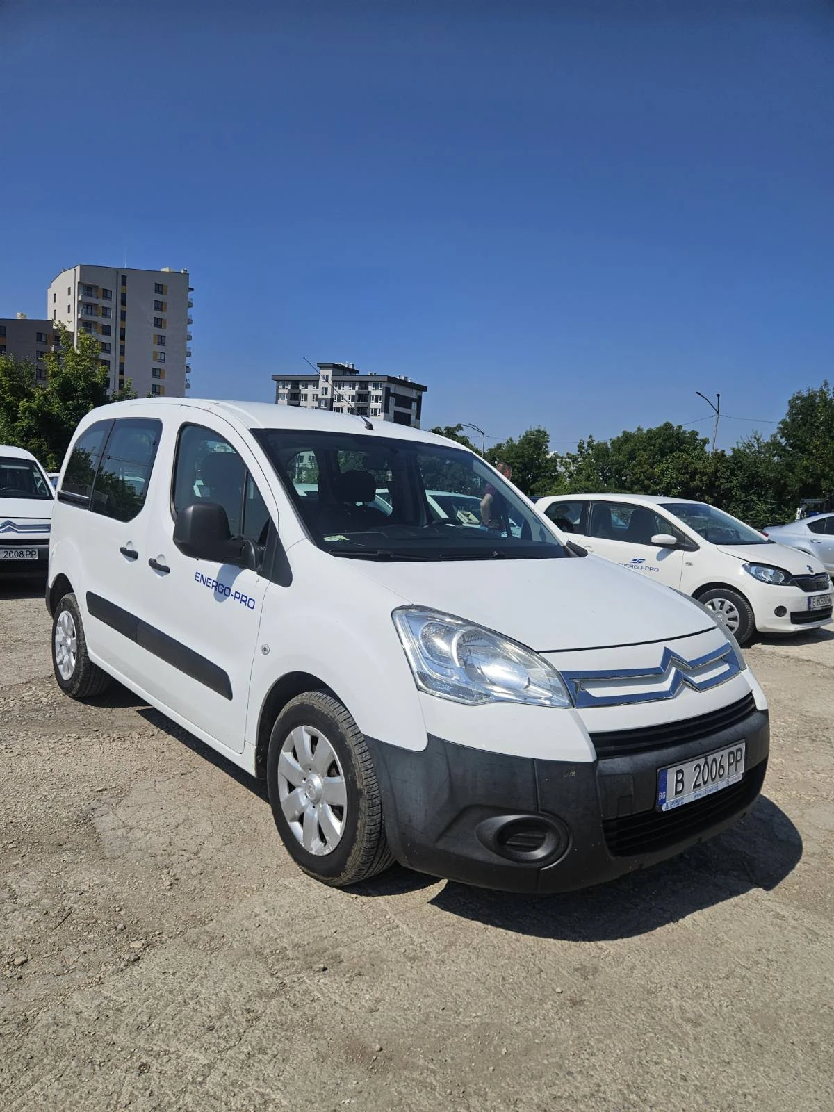 Citroen Berlingo, снимка 2 - Автомобили и джипове - 56409300