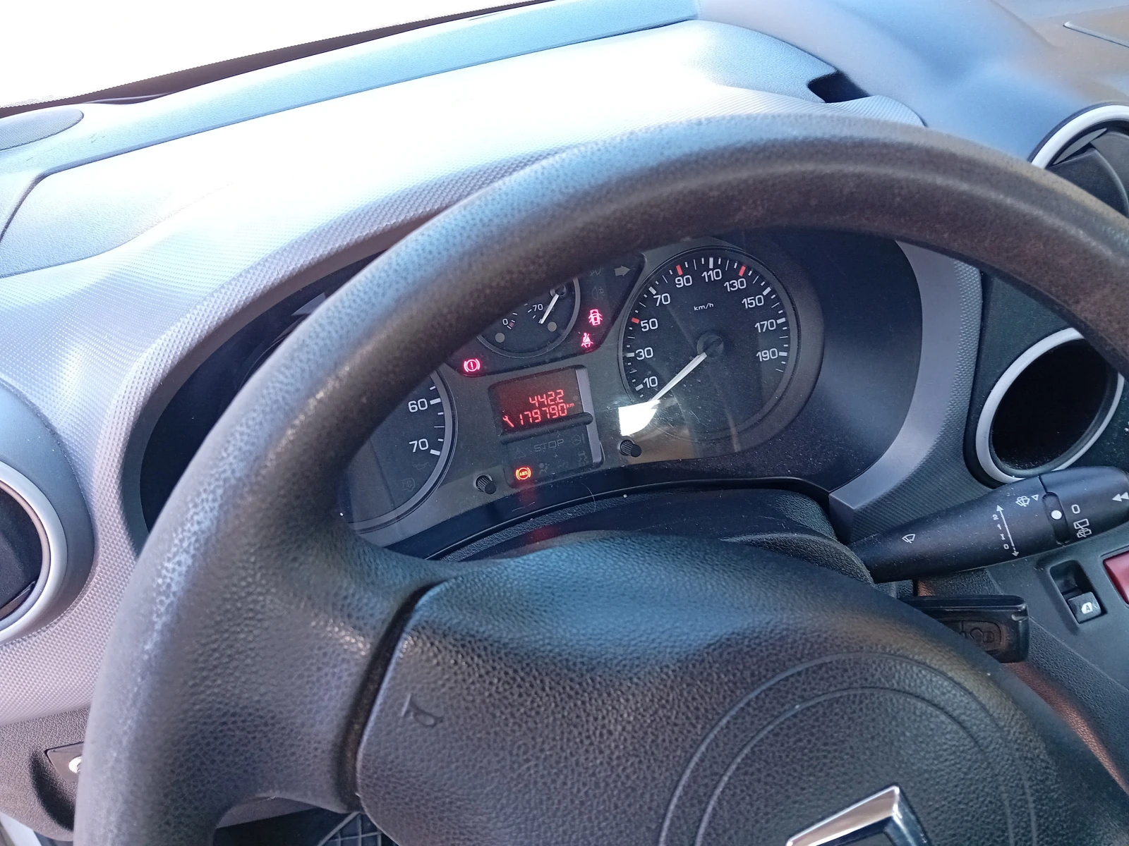 Citroen Berlingo, снимка 7 - Автомобили и джипове - 56409300