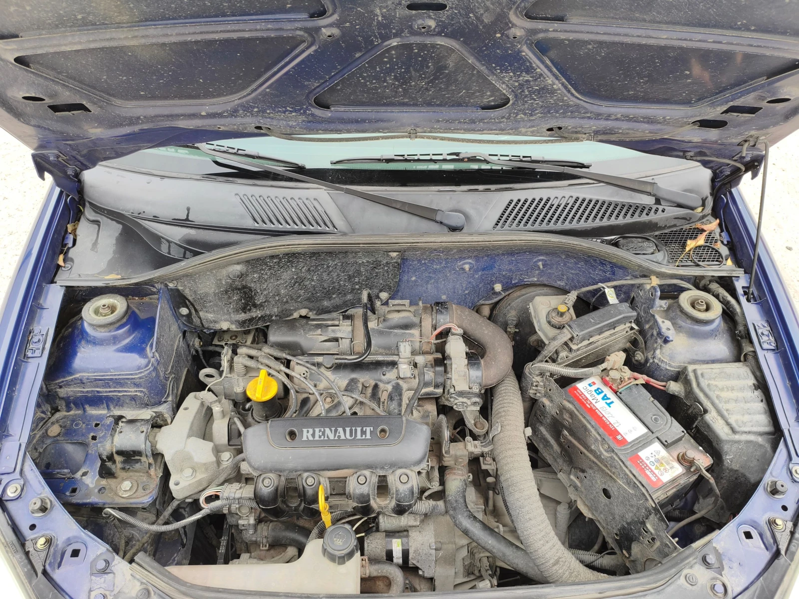 Renault Clio, снимка 10 - Автомобили и джипове - 56450979