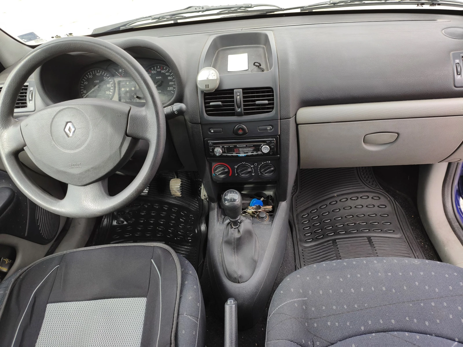 Renault Clio, снимка 13 - Автомобили и джипове - 56450979