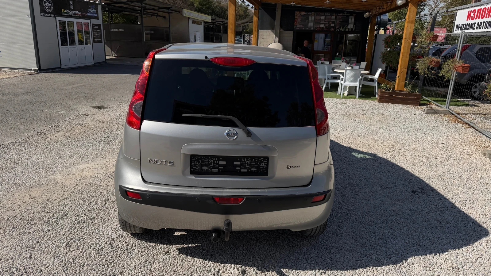 Nissan Note, снимка 4 - Автомобили и джипове - 56551844