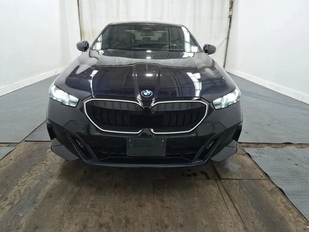 BMW 530, снимка 4 - Автомобили и джипове - 56706950