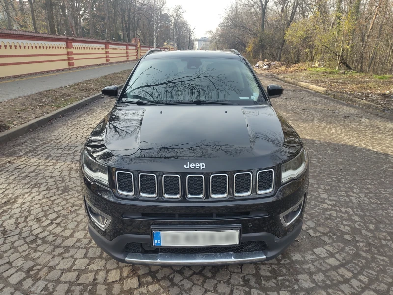 Jeep Compass Limited 4x4, снимка 8 - Автомобили и джипове - 52642894