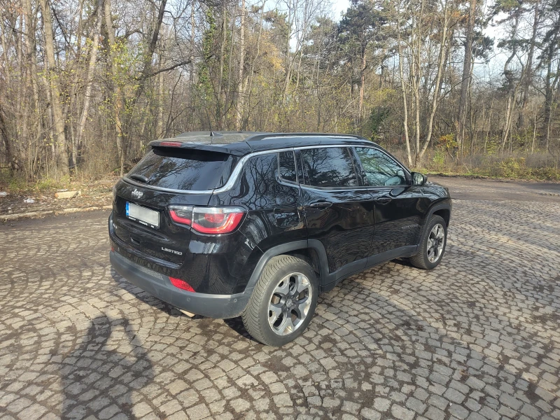 Jeep Compass Limited 4x4, снимка 5 - Автомобили и джипове - 52642894
