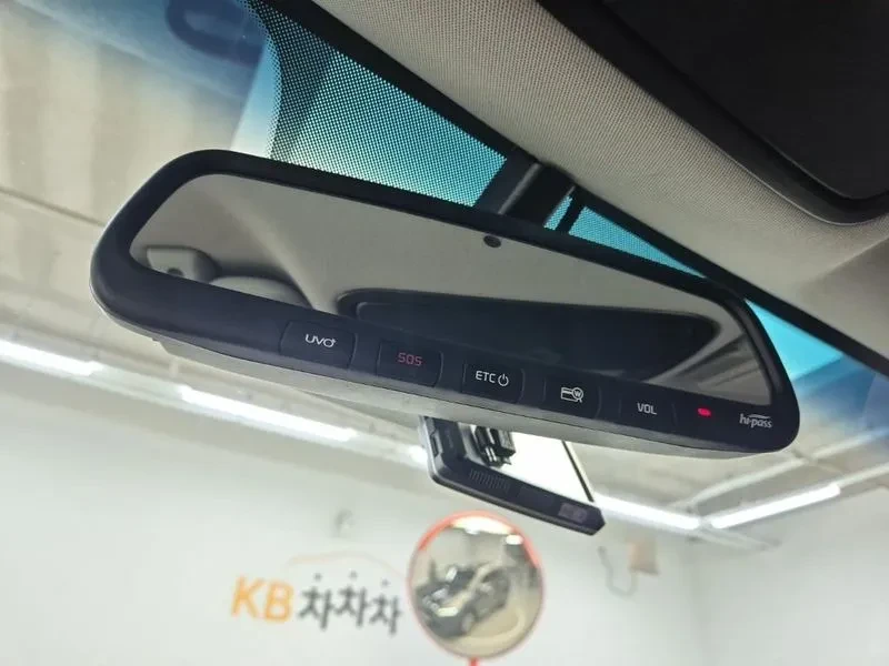 Kia Sorento DIESEL 2.2 4WD PRESTIGE, снимка 16 - Автомобили и джипове - 55030717