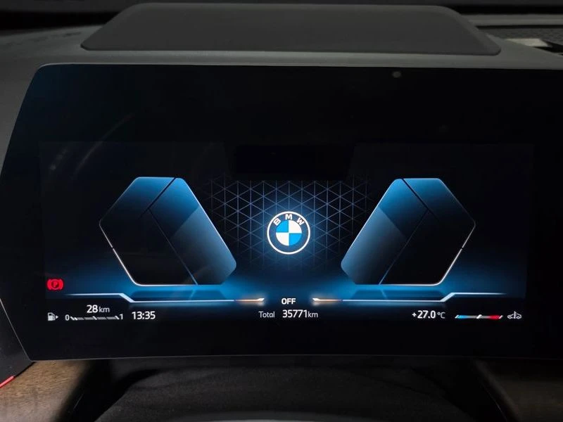 BMW X1 xDrive 20i xLine| 184к.с.| ВКЛ.ТЕХНОТЕСТ, снимка 8 - Автомобили и джипове - 55430124