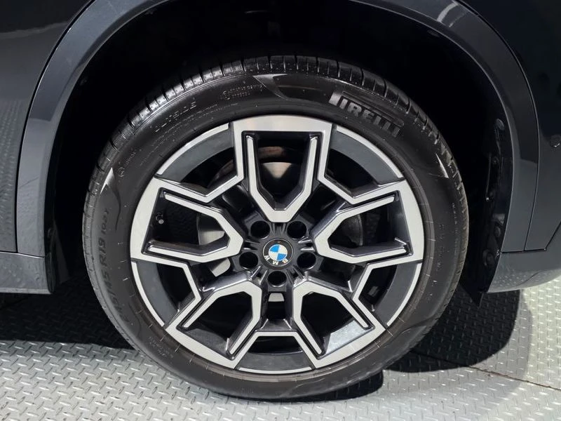 BMW X1 xDrive 20i xLine| 184к.с.| ВКЛ.ТЕХНОТЕСТ, снимка 5 - Автомобили и джипове - 55430124