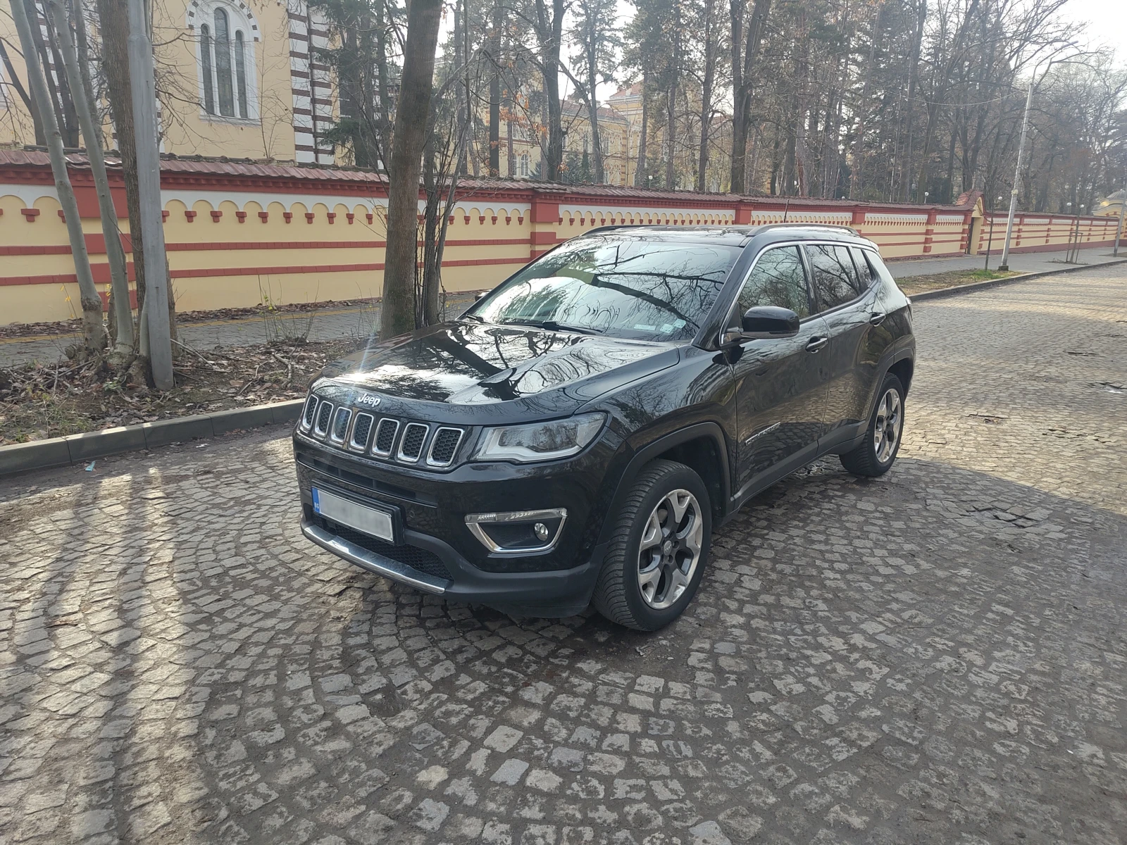 Jeep Compass Limited 4x4, снимка 1