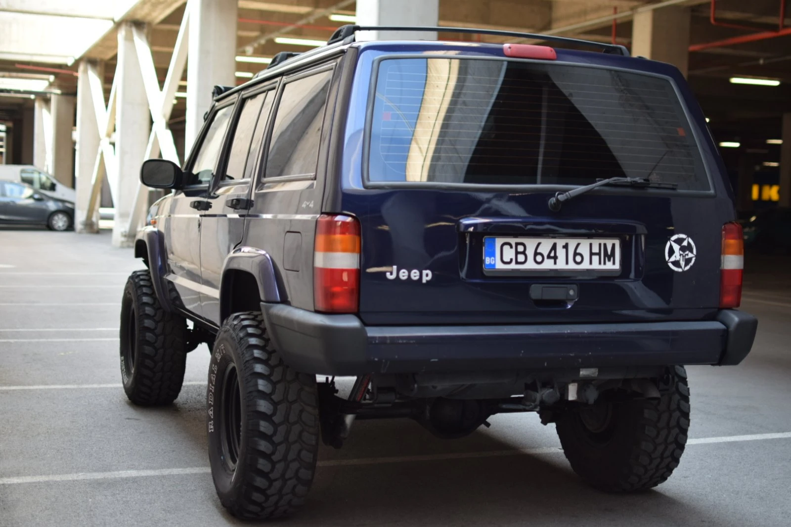 Jeep Cherokee 2, 5 TDI - изображение 5