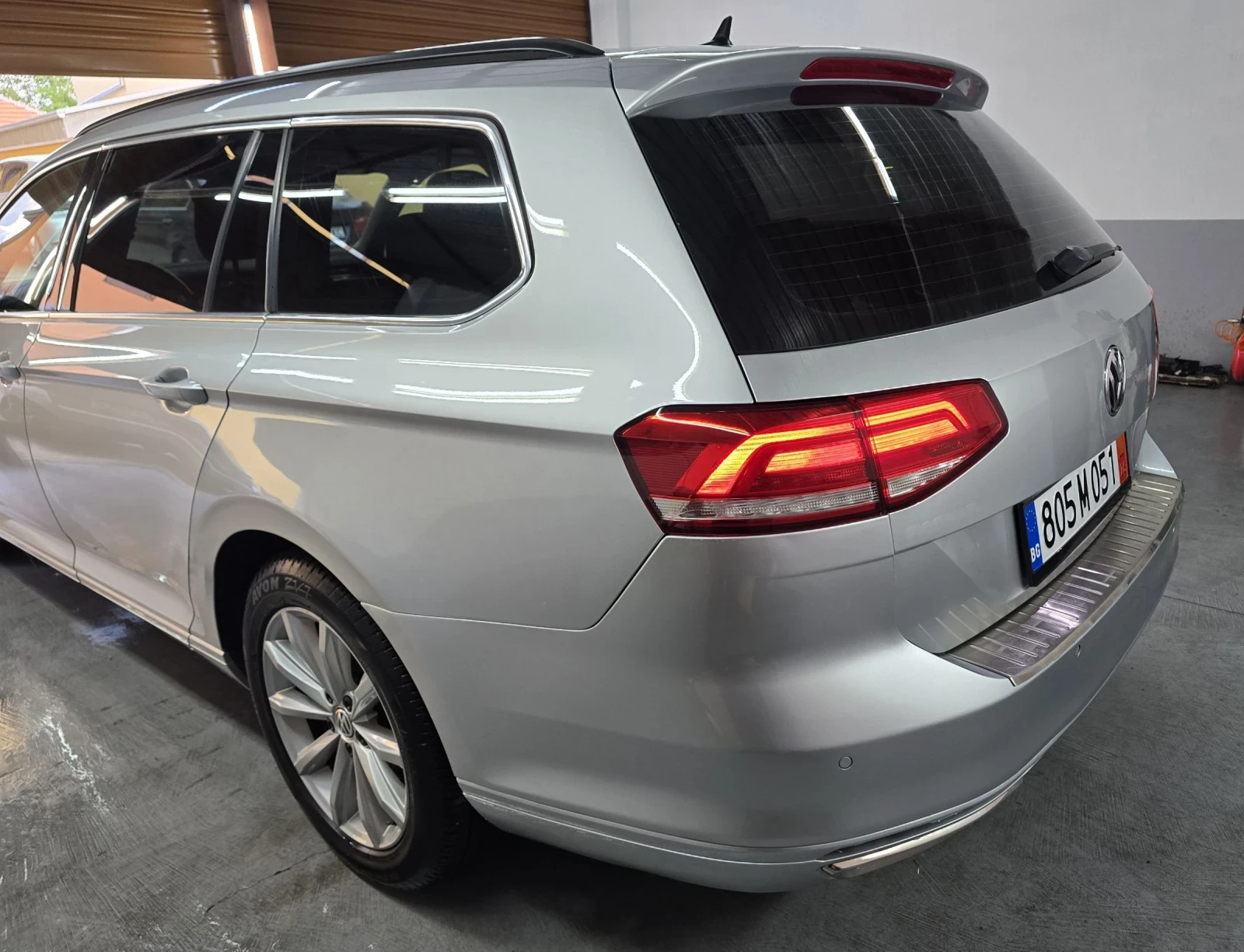 VW Passat 120 hp euro6, снимка 5 - Автомобили и джипове - 52922149