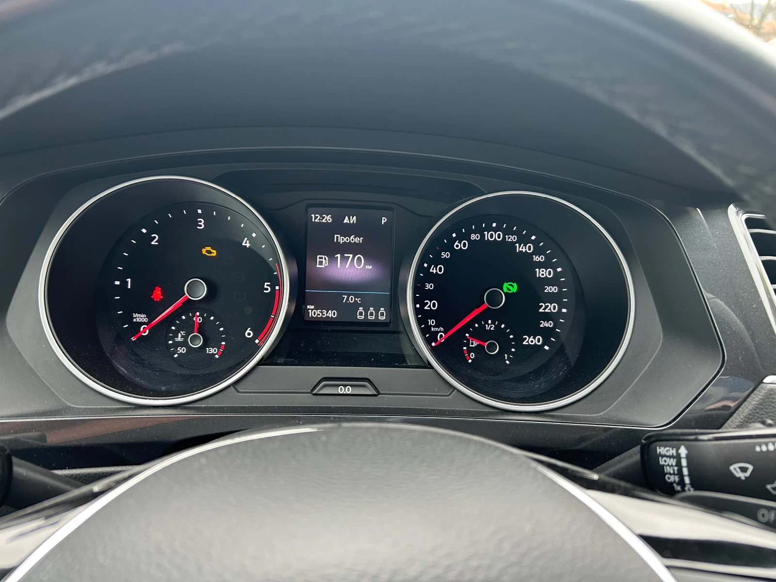 VW Tiguan 2.0 TDI 105000 км, снимка 6 - Автомобили и джипове - 53926914