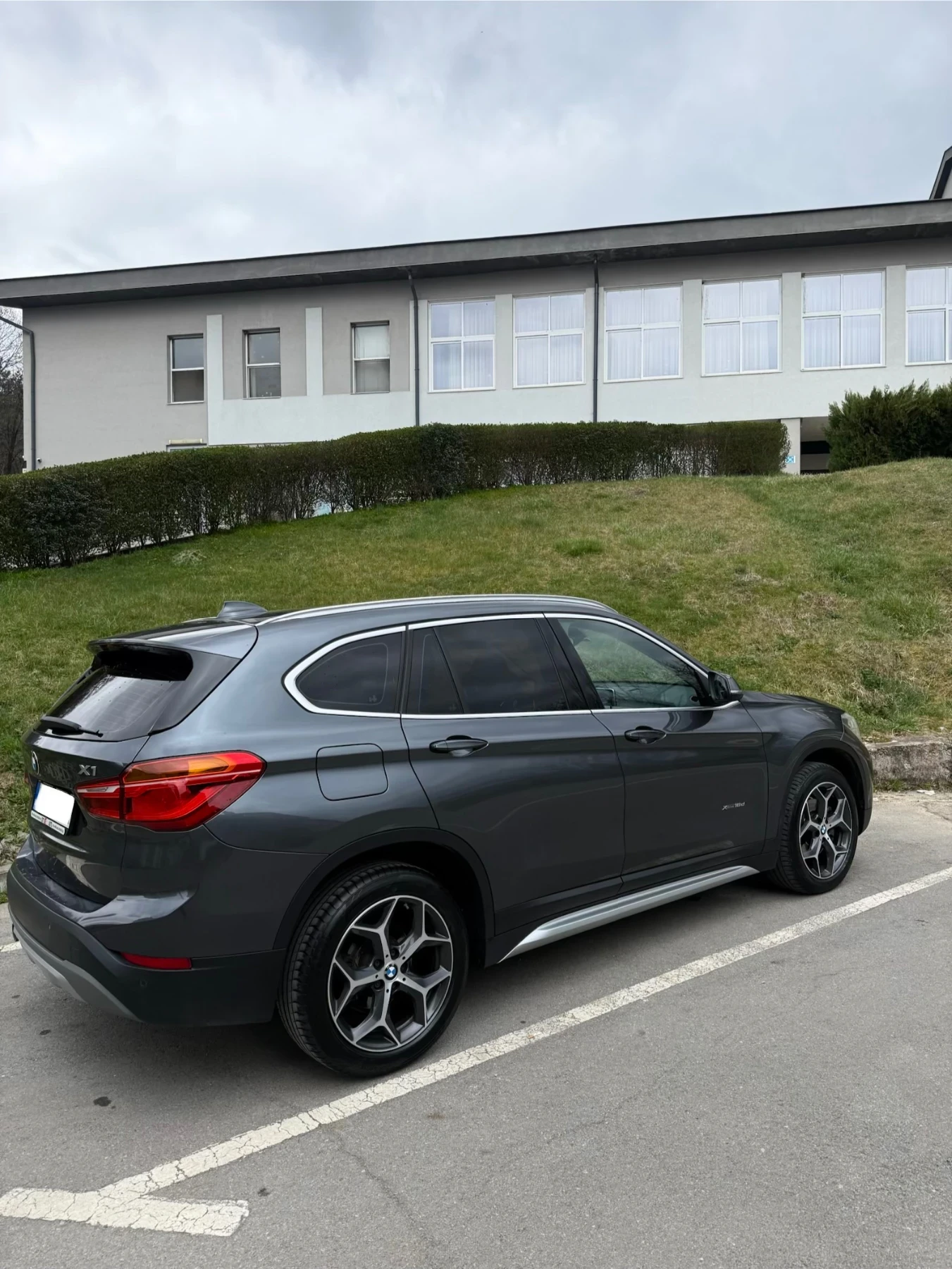 BMW X1 2.0 X drive, снимка 3 - Автомобили и джипове - 53962828